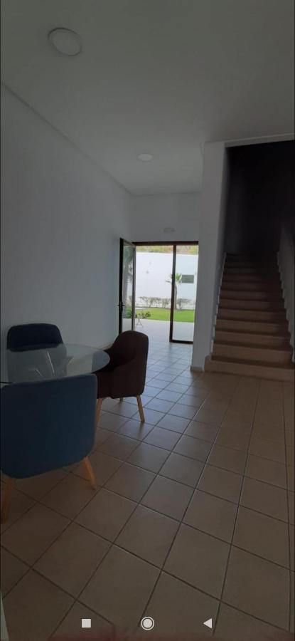 Studio Avec Piscine De Luxe Cabo Negro Exterior photo