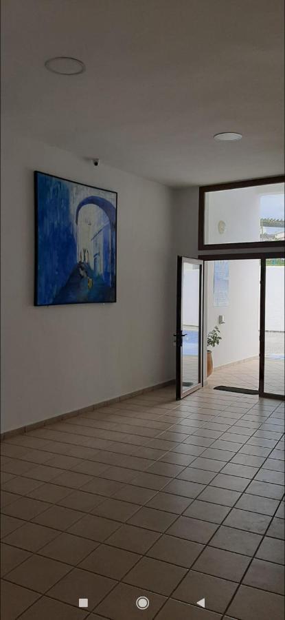 Studio Avec Piscine De Luxe Cabo Negro Exterior photo
